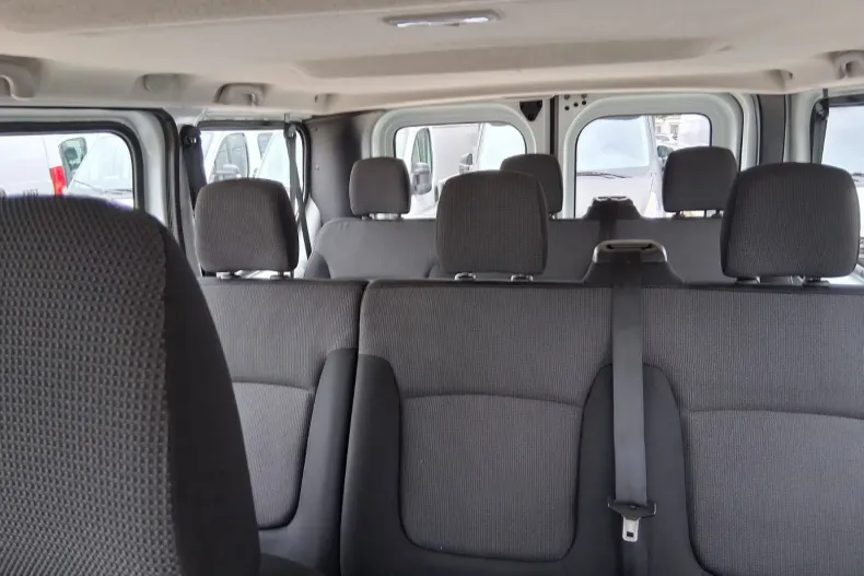 Renault Trafic din 2023 cu 66.032 km - oferta REN142591 - foto 10