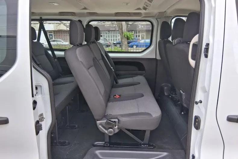 Renault Trafic din 2023 cu 66.032 km - oferta REN142591 - foto 11