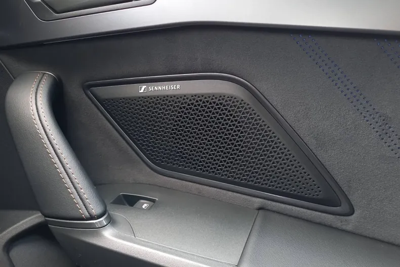 Cupra Formentor din 2025 cu 2.600 km - oferta CUP142599 - foto 25