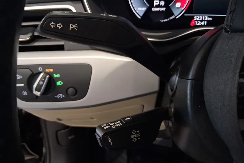 Audi A4 din 2021 cu 52.313 km - oferta AUD142603 - foto 16