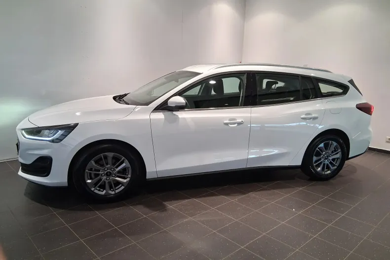 Ford Focus din 2022 cu 49.824 km - oferta FOR142605 - foto 2