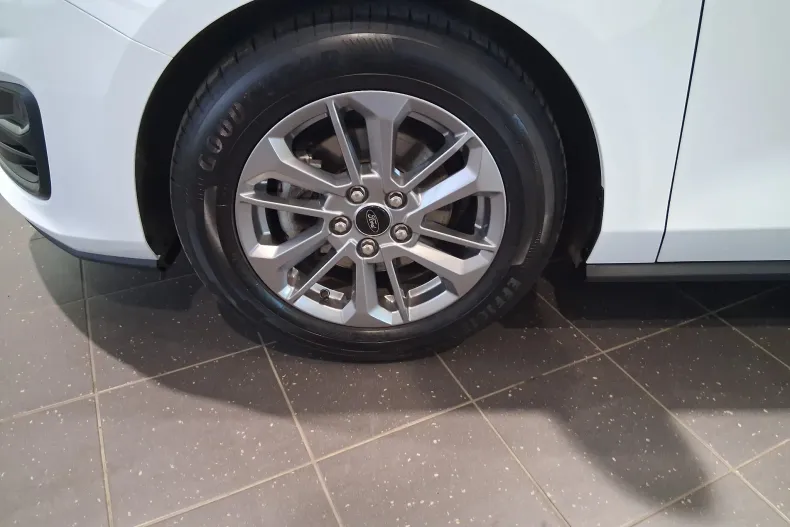 Ford Focus din 2022 cu 49.824 km - oferta FOR142605 - foto 5