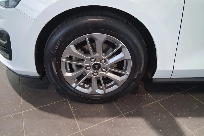 Ford Focus din 2022 cu 49.824 km - oferta FOR142605 - foto 7