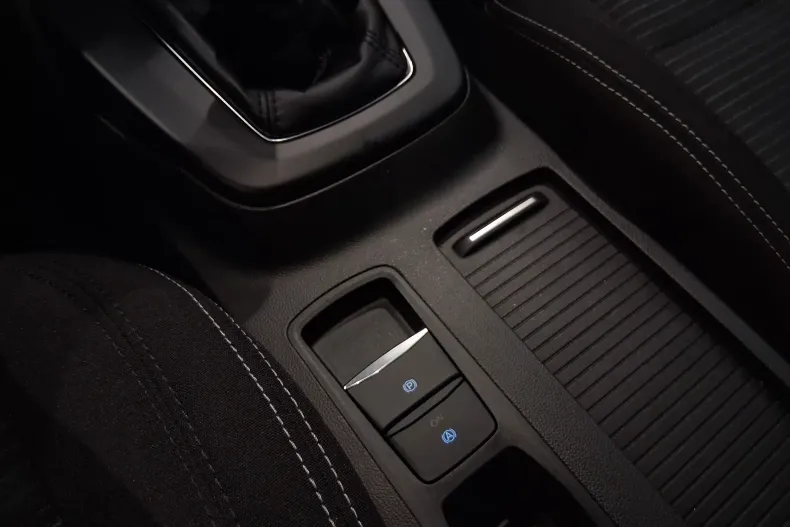 Ford Focus din 2022 cu 49.824 km - oferta FOR142605 - foto 21