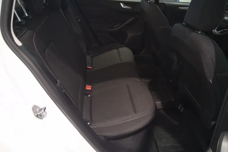 Ford Focus din 2022 cu 49.824 km - oferta FOR142605 - foto 33