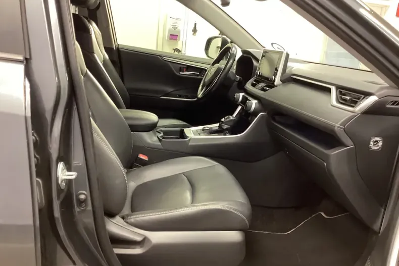 Toyota RAV4 din 2020 cu 170.793 km - oferta TOY142608 - foto 7