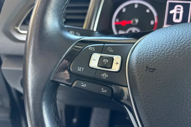 Volkswagen T-Roc din 2019 cu 120.800 km - oferta VOL142615 - foto 14