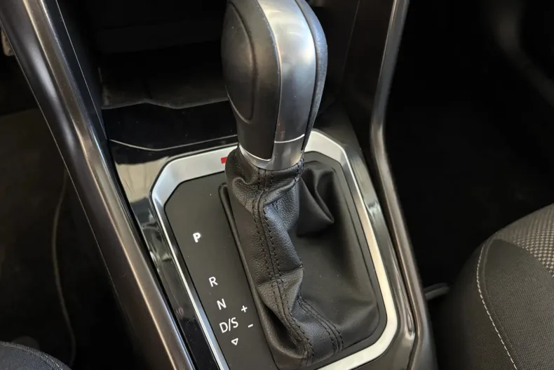 Volkswagen T-Roc din 2019 cu 120.800 km - oferta VOL142615 - foto 19