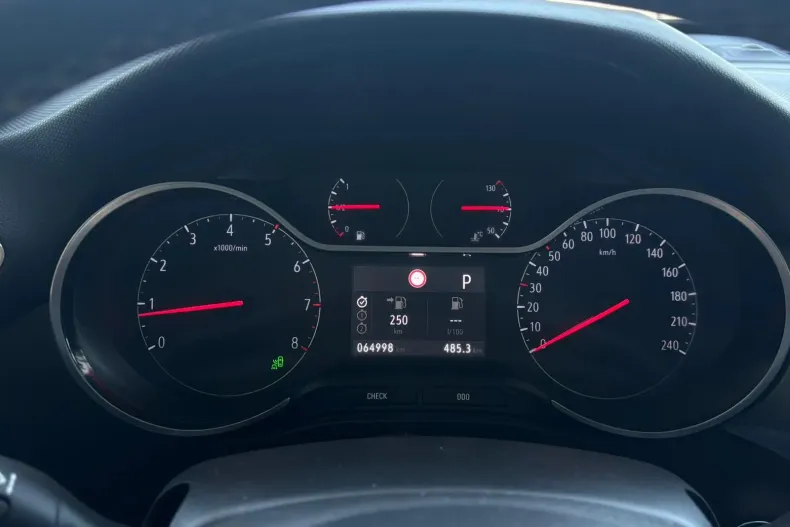 Opel Crossland din 2023 cu 64.900 km - oferta OPE142616 - foto 17