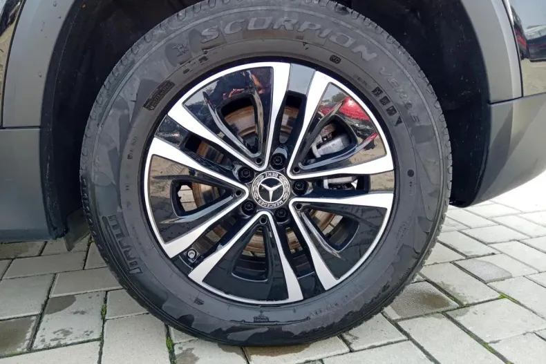 Mercedes-Benz GLB din 2023 cu 24.429 km - oferta MER142635 - foto 3