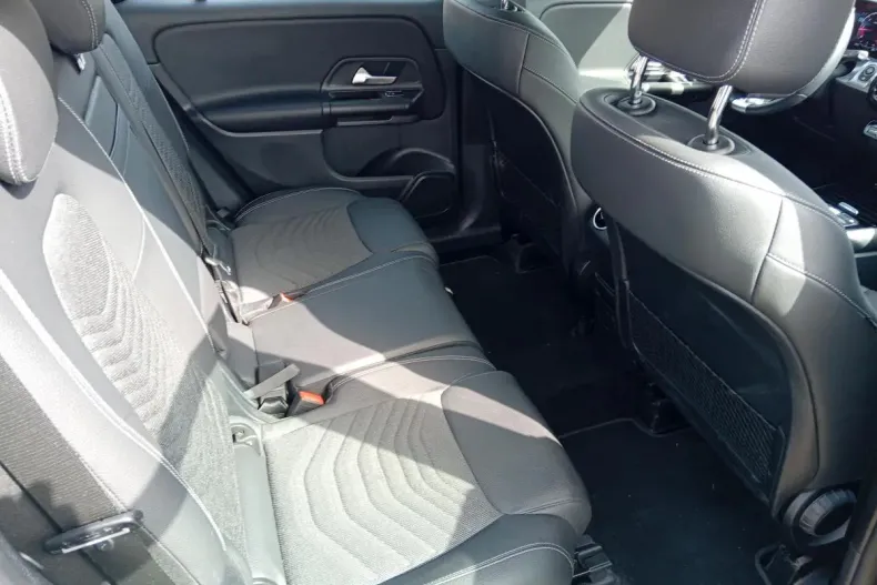 Mercedes-Benz GLB din 2023 cu 24.429 km - oferta MER142635 - foto 6