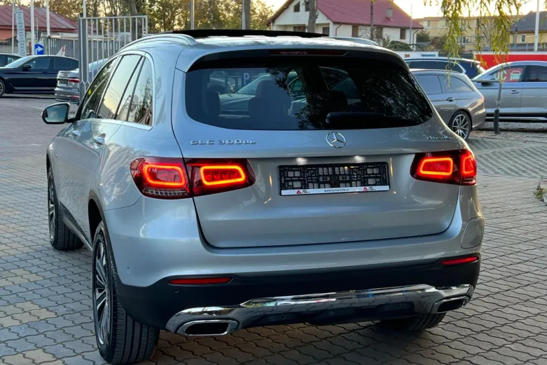 Mercedes-Benz GLC din 2020 cu 132.426 km - oferta MER142646 - foto 5