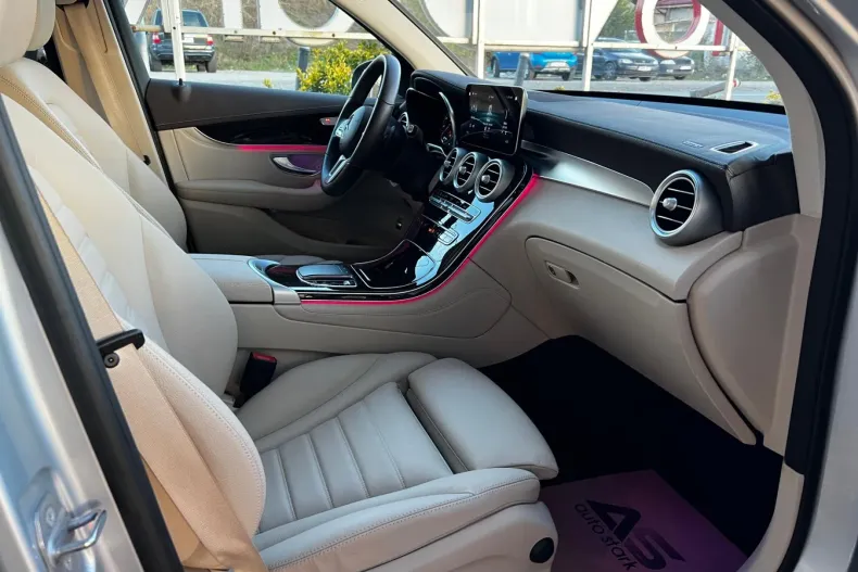 Mercedes-Benz GLC din 2020 cu 132.426 km - oferta MER142646 - foto 6