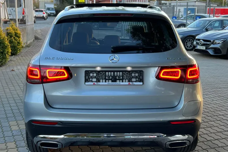Mercedes-Benz GLC din 2020 cu 132.426 km - oferta MER142646 - foto 13