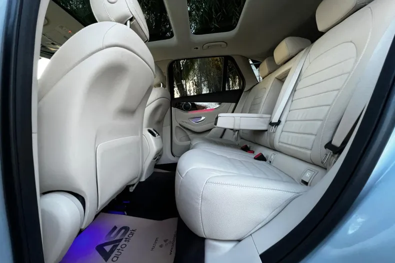 Mercedes-Benz GLC din 2020 cu 132.426 km - oferta MER142646 - foto 18