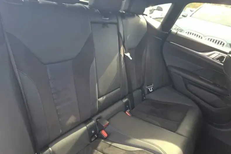 BMW Seria 4 din 2022 cu 98.130 km - oferta BMW142649 - foto 14