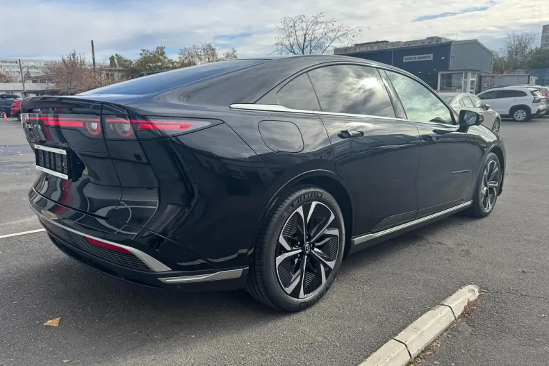 Mazda 6e din 2025 cu 1 km - oferta MAZ142654 - foto 5