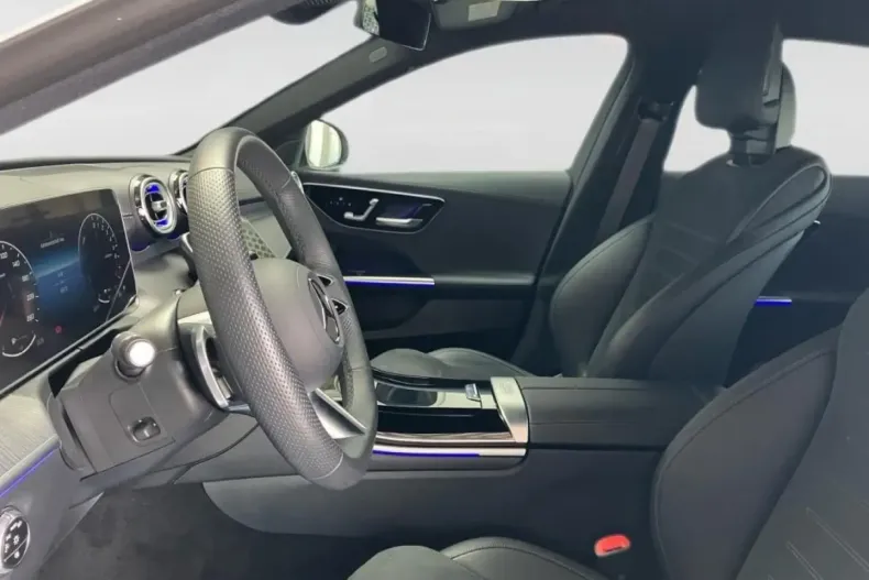 Mercedes-Benz C 400 din 2024 cu 6.567 km - oferta MER142658 - foto 11