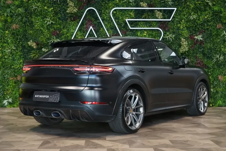 Porsche Cayenne din 2021 cu 71.143 km - oferta POR142659 - foto 8