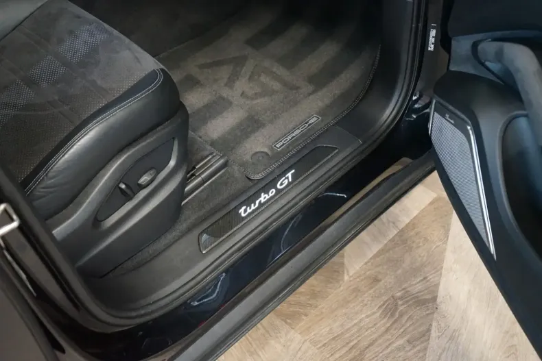 Porsche Cayenne din 2021 cu 71.143 km - oferta POR142659 - foto 22