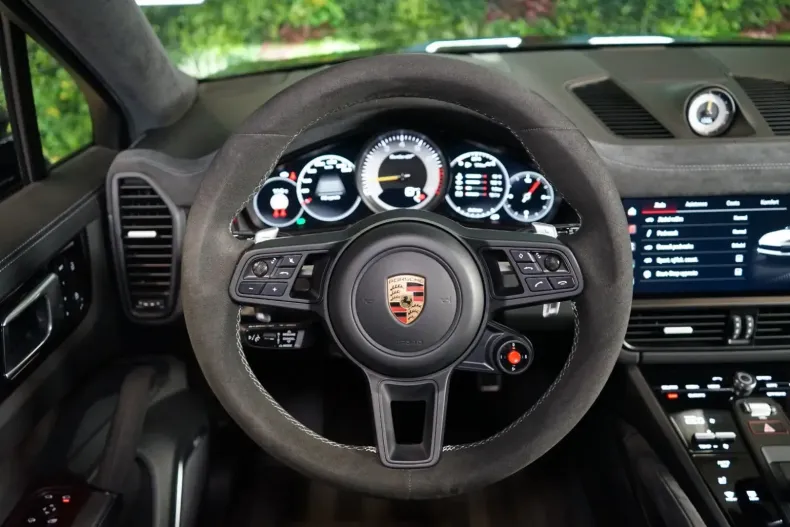 Porsche Cayenne din 2021 cu 71.143 km - oferta POR142659 - foto 24