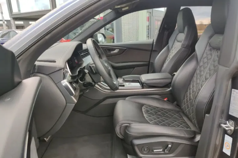 Audi Q8 din 2022 cu 65.990 km - oferta AUD142665 - foto 8