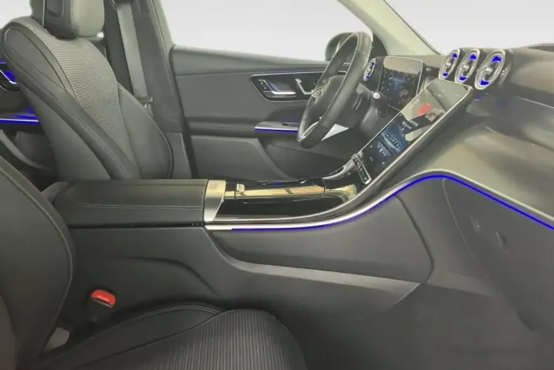 Mercedes-Benz GLC 200 din 2024 cu 9.063 km - oferta MER142666 - foto 10