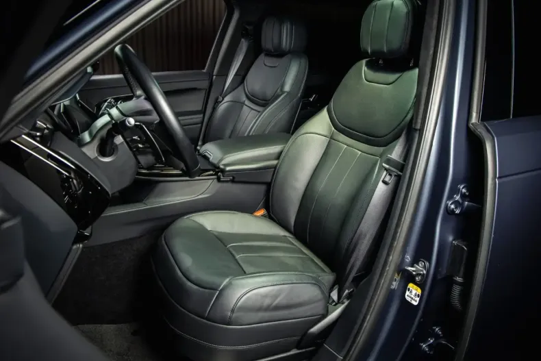 Land Rover Range Rover Sport din 2023 cu 32.000 km - oferta LAN142677 - foto 8