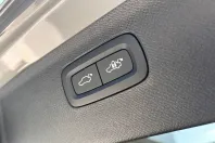 Volvo XC90 din 2024 cu 48.300 km - oferta VOL142678 - foto 19