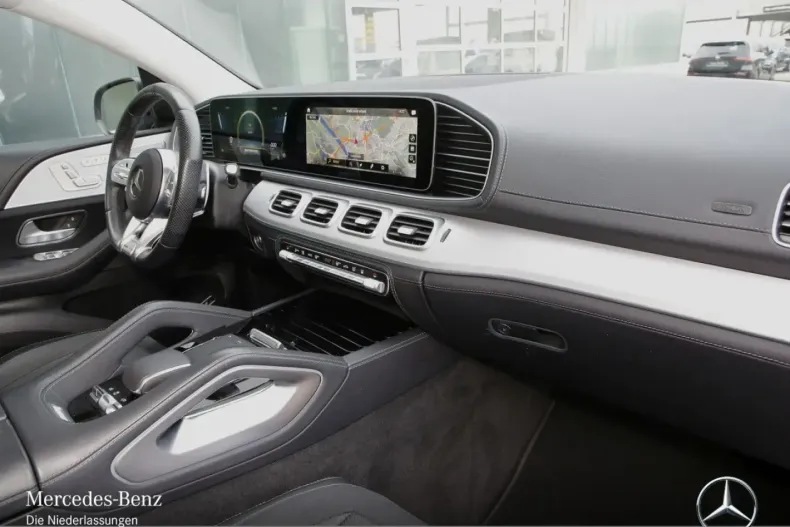 Mercedes-Benz GLE 53 AMG din 2021 cu 44.268 km - oferta MER142681 - foto 5