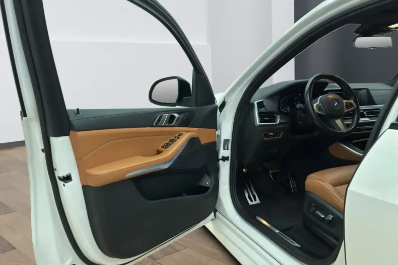 BMW X5 din 2022 cu 89.800 km - oferta BMW142685 - foto 2