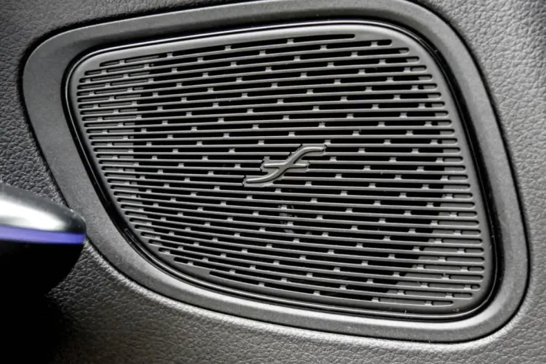 Mercedes-Benz GLC 300 din 2024 cu 18.403 km - oferta MER142689 - foto 16