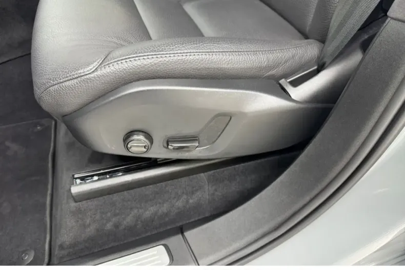 Volvo XC90 din 2024 cu 23.224 km - oferta VOL142698 - foto 19