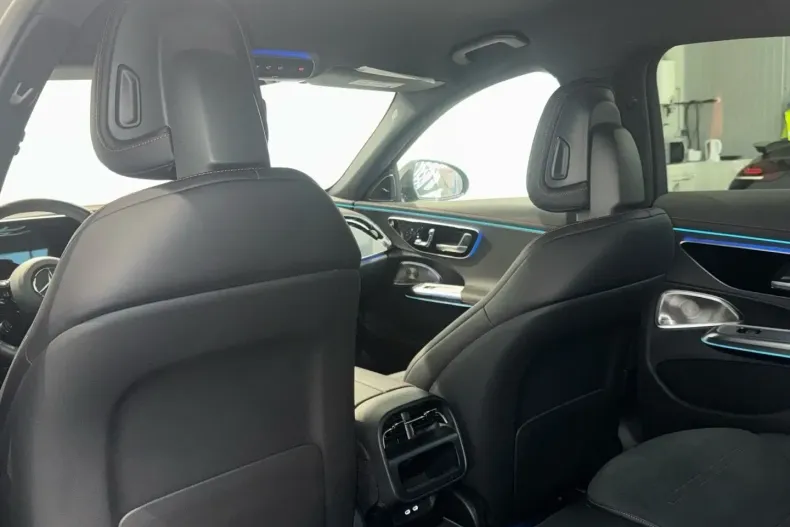 Mercedes-Benz E 53 AMG din 2025 cu 10.700 km - oferta MER142700 - foto 11