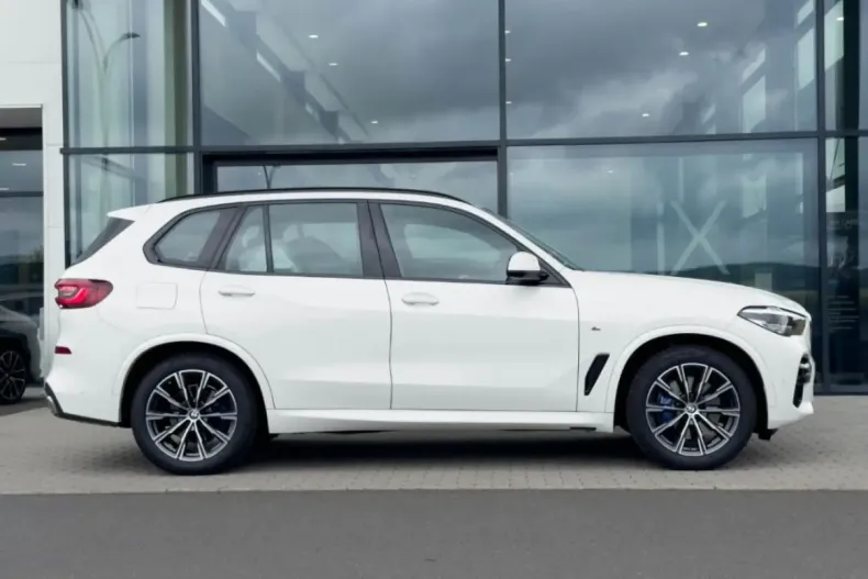 BMW X5 din 2022 cu 83.699 km - oferta BMW142701 - foto 2