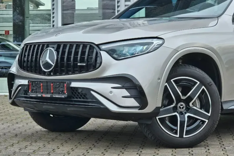 Mercedes-Benz GLC 300 din 2023 cu 40.388 km - oferta MER142711 - foto 2