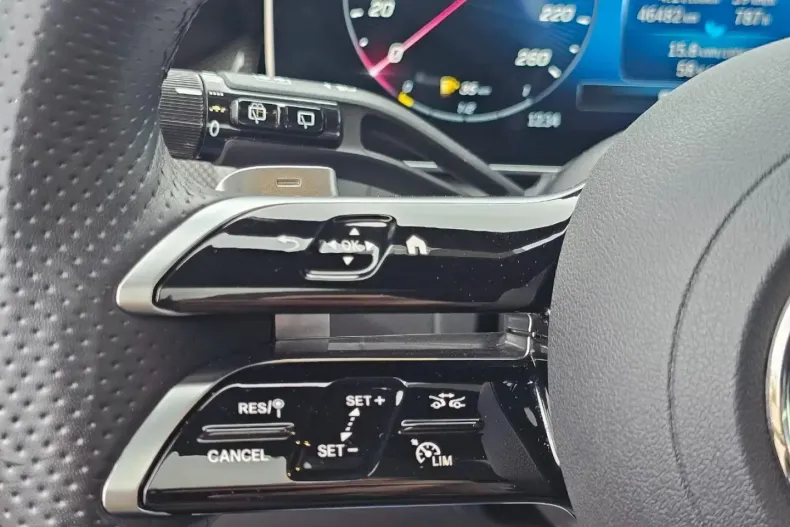 Mercedes-Benz GLC 300 din 2023 cu 40.388 km - oferta MER142711 - foto 24