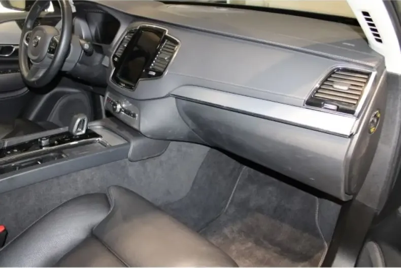Volvo XC90 din 2022 cu 37.500 km - oferta VOL142716 - foto 7