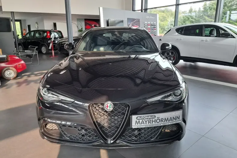 Alfa Romeo Giulia din 2022 cu 5.900 km - oferta ALF142718 - foto 2