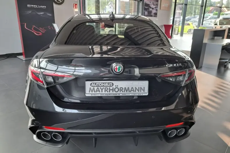 Alfa Romeo Giulia din 2022 cu 5.900 km - oferta ALF142718 - foto 5