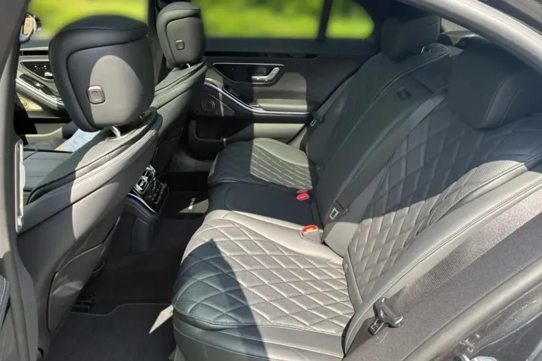 Mercedes-Benz S 580 din 2022 cu 14.000 km - oferta MER142726 - foto 7