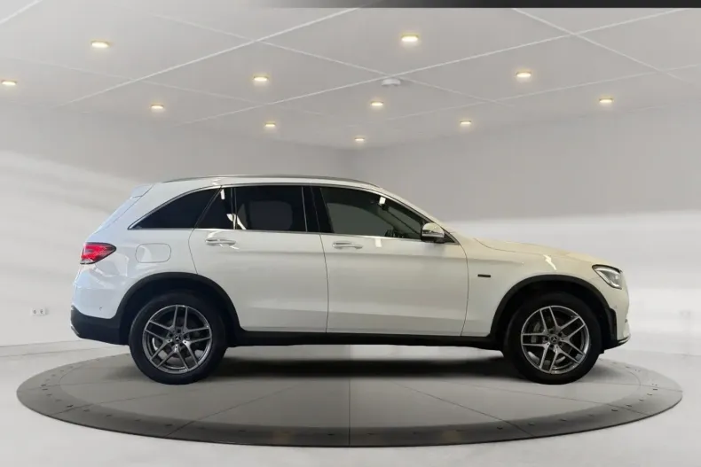 Mercedes-Benz GLC 300 din 2021 cu 75.470 km - oferta MER142728 - foto 5