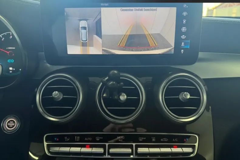 Mercedes-Benz GLC 300 din 2021 cu 75.470 km - oferta MER142728 - foto 11