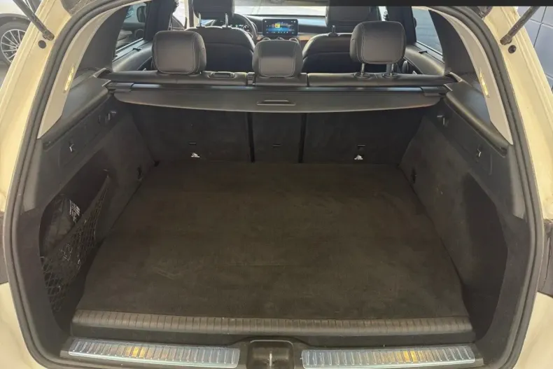 Mercedes-Benz GLC 300 din 2021 cu 75.470 km - oferta MER142728 - foto 15