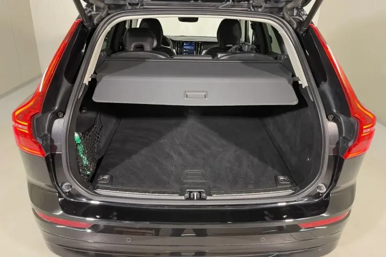 Volvo XC60 din 2021 cu 136.886 km - oferta VOL142729 - foto 12