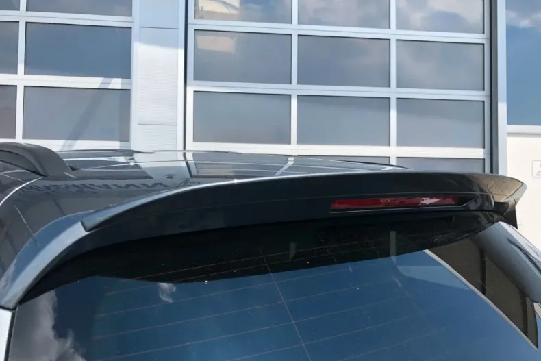 Mercedes-Benz GLC 63 AMG din 2021 cu 5.000 km - oferta MER142731 - foto 11