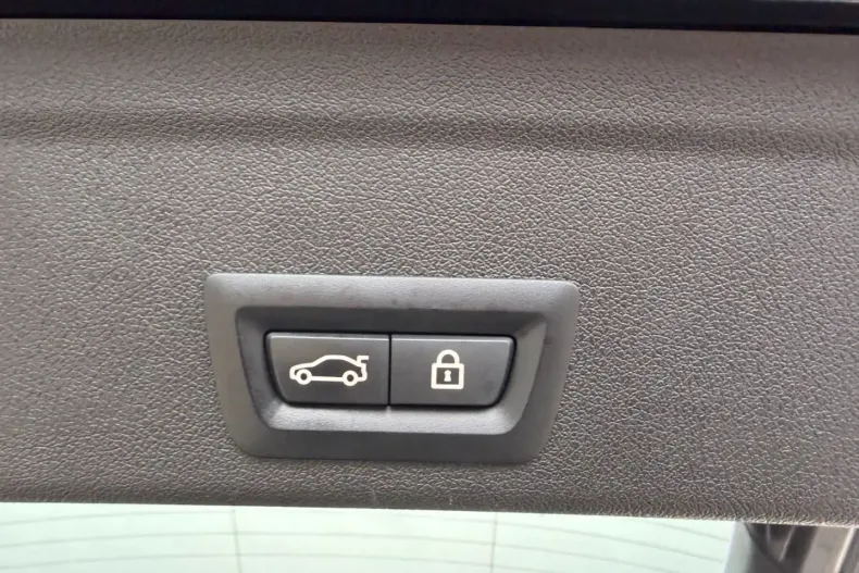 BMW X6 din 2021 cu 88.277 km - oferta BMW142735 - foto 30