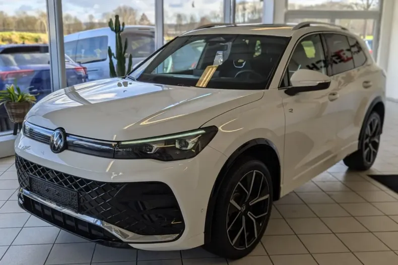 Volkswagen Tiguan din 2024 cu 27.872 km - oferta VOL142737 - foto 3