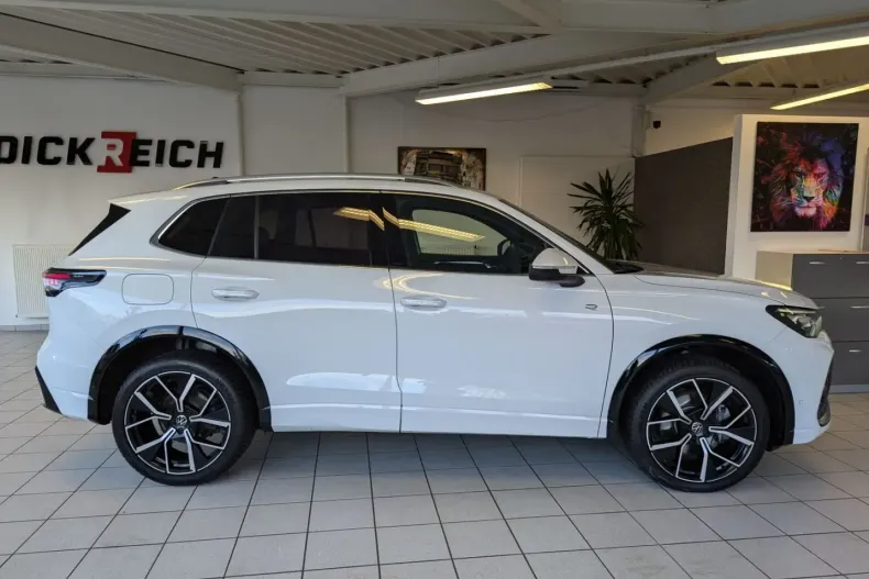 Volkswagen Tiguan din 2024 cu 27.872 km - oferta VOL142737 - foto 8