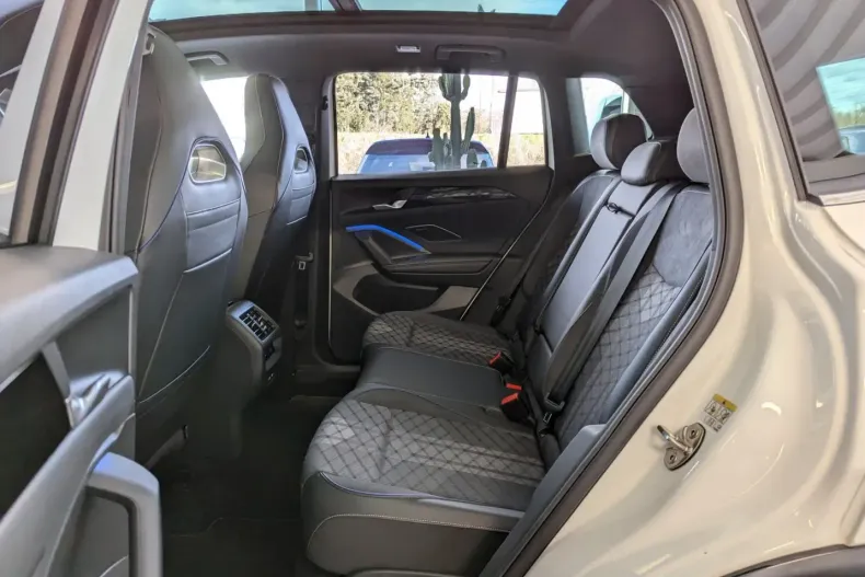 Volkswagen Tiguan din 2024 cu 27.872 km - oferta VOL142737 - foto 13